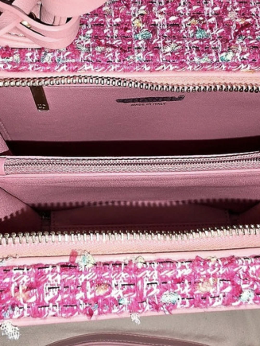 Chanel Pink Tweed CC Filigree Vanity Case - Picture 6 of 15